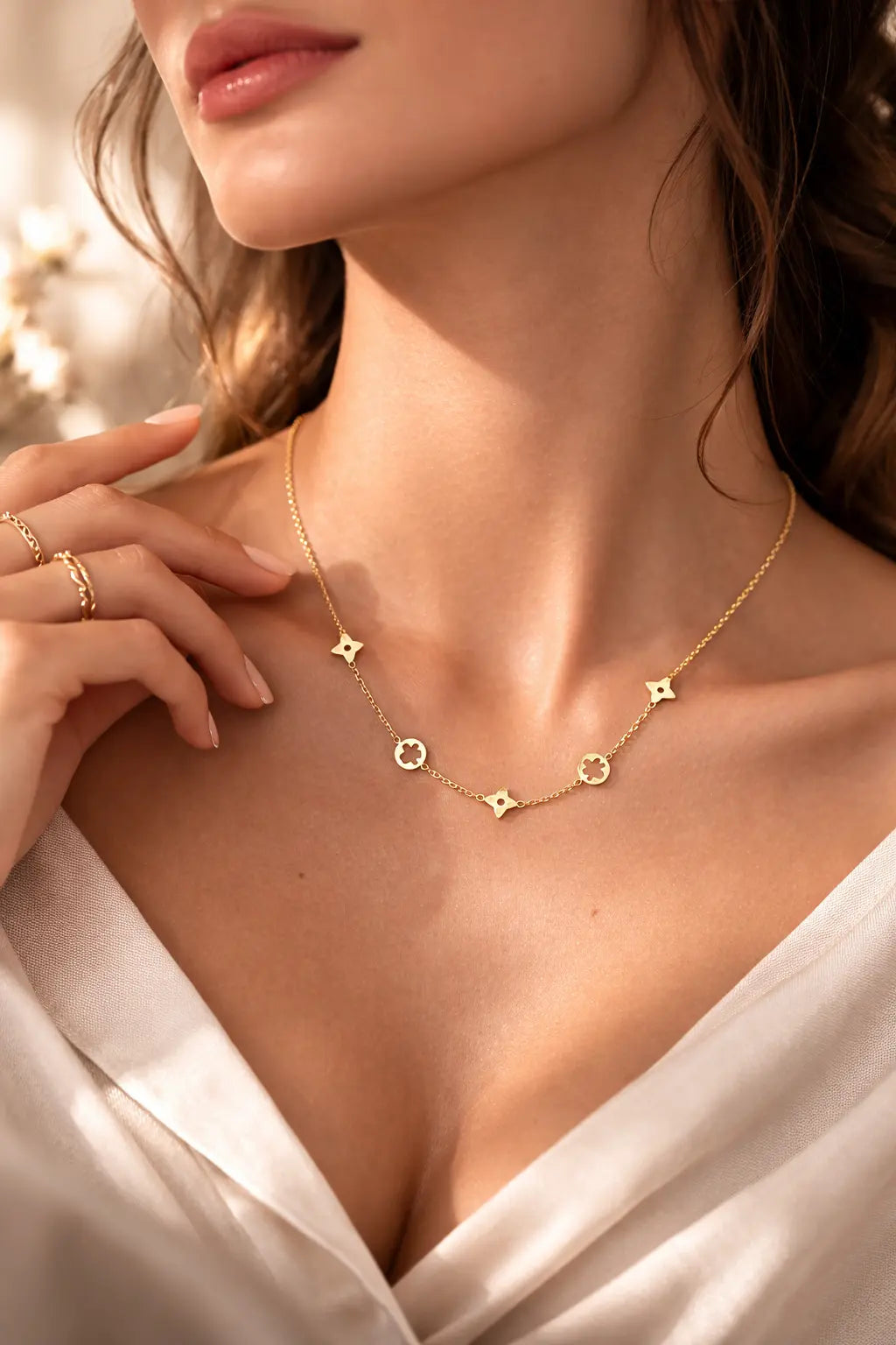 AURA BLOSSOM CLASSIC Collana élange