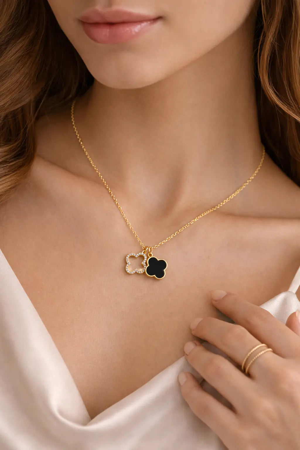 PURE CLOVER DUO Nero Collana élange